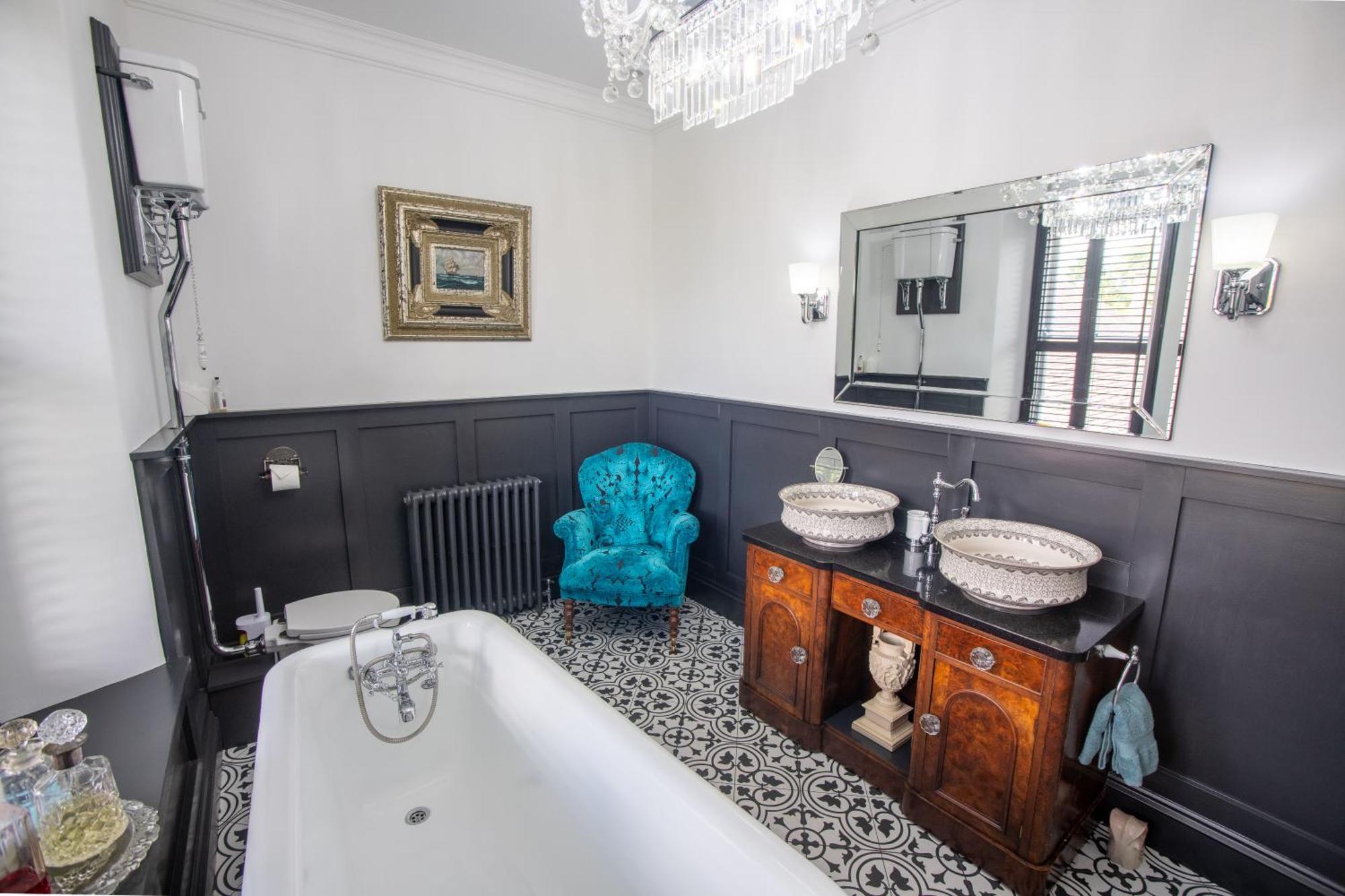 House Of Brohedyn Apartment Newcastle Emlyn Luaran gambar