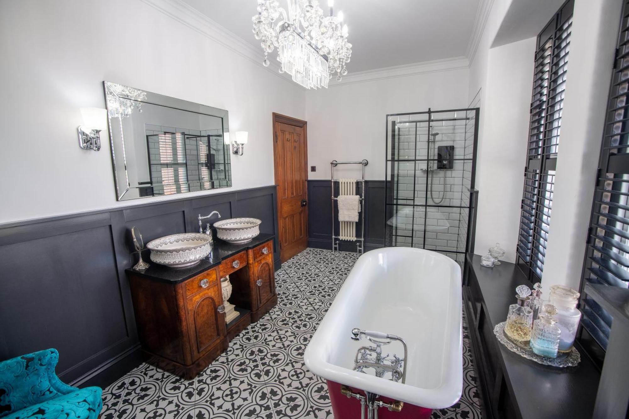 House Of Brohedyn Apartment Newcastle Emlyn Luaran gambar