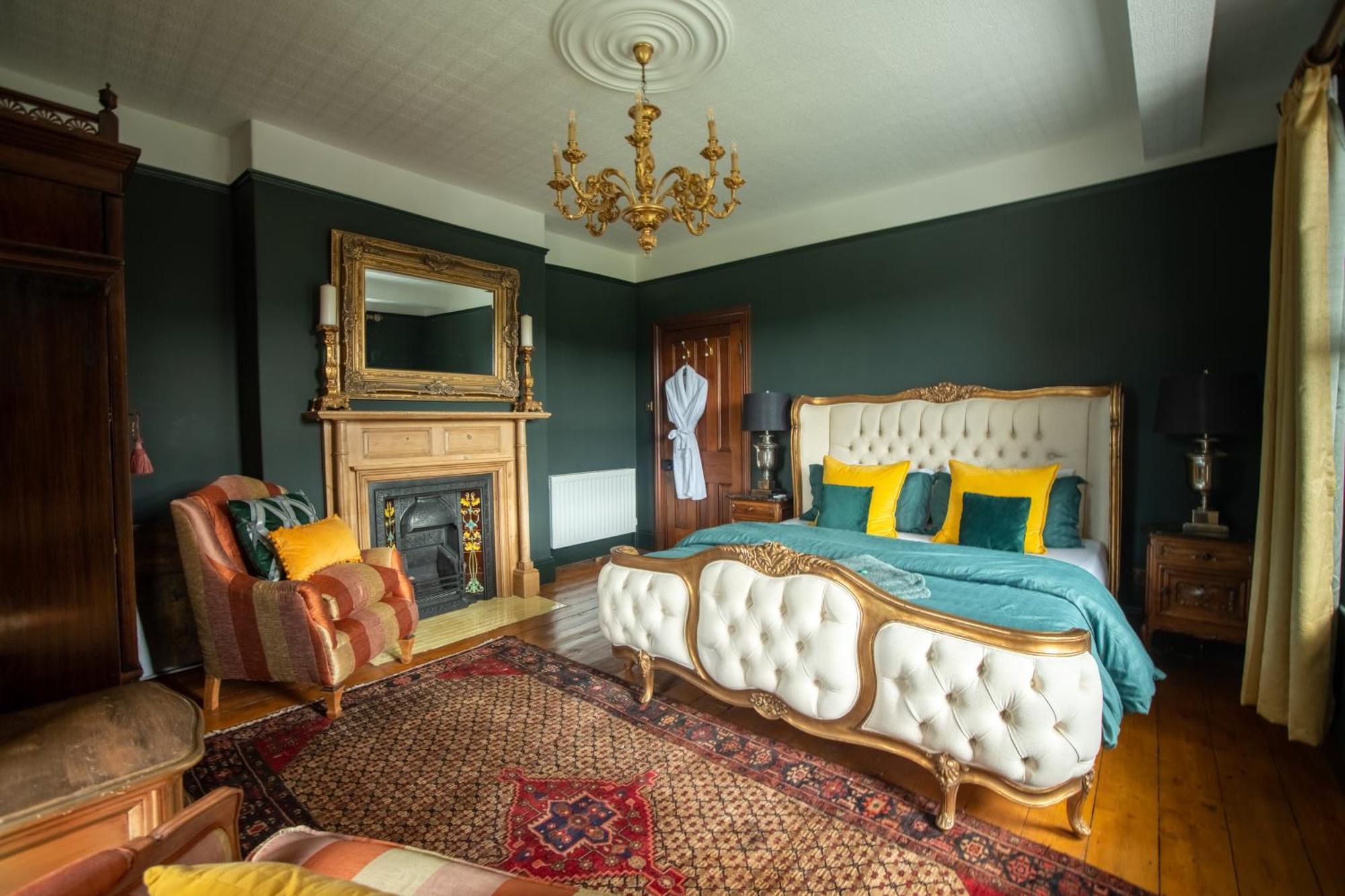 House Of Brohedyn Apartment Newcastle Emlyn Luaran gambar