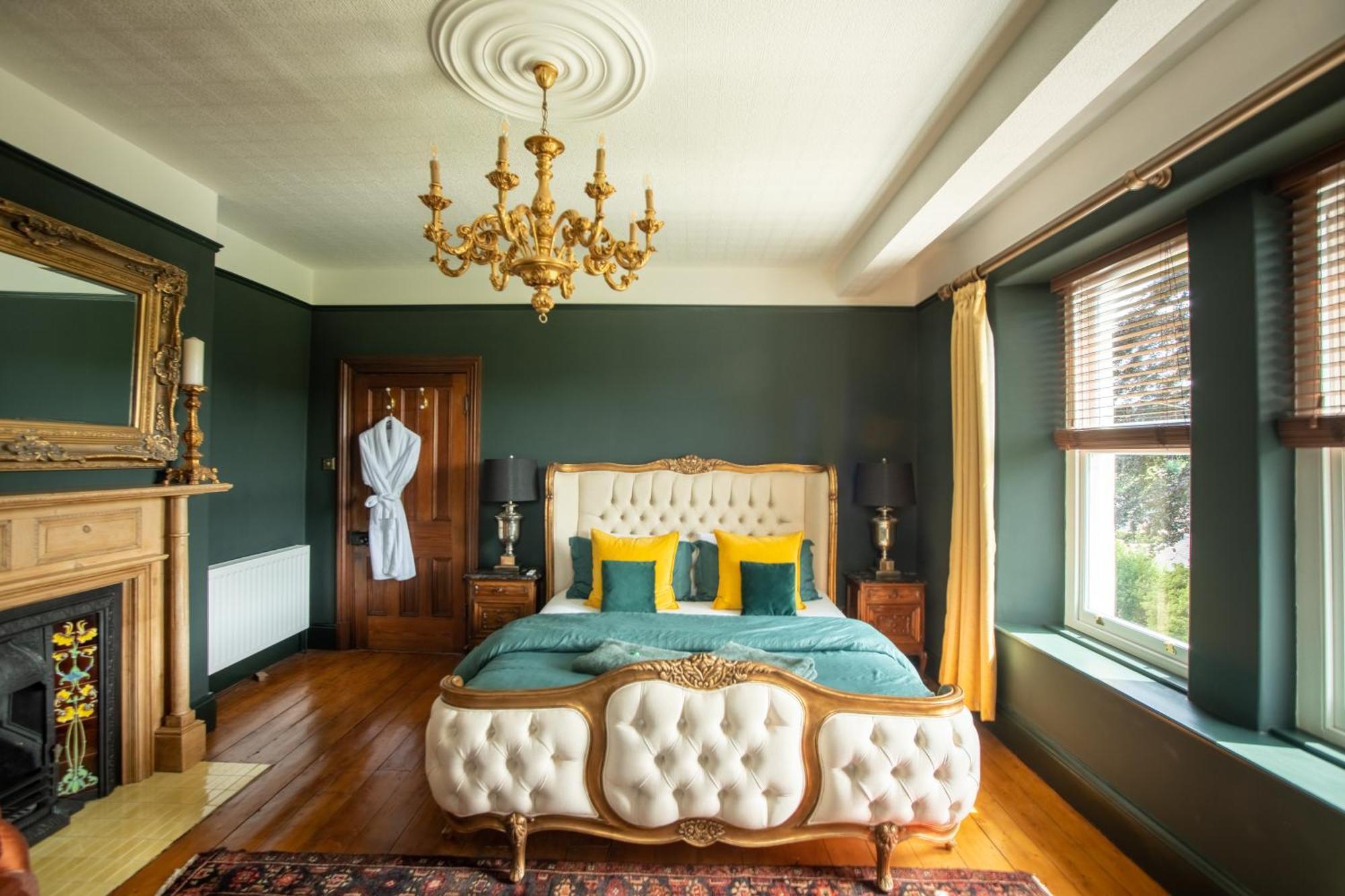 House Of Brohedyn Apartment Newcastle Emlyn Luaran gambar